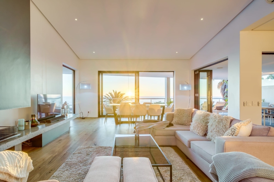 To Let 5 Bedroom Property for Rent in Camps Bay Western Cape
